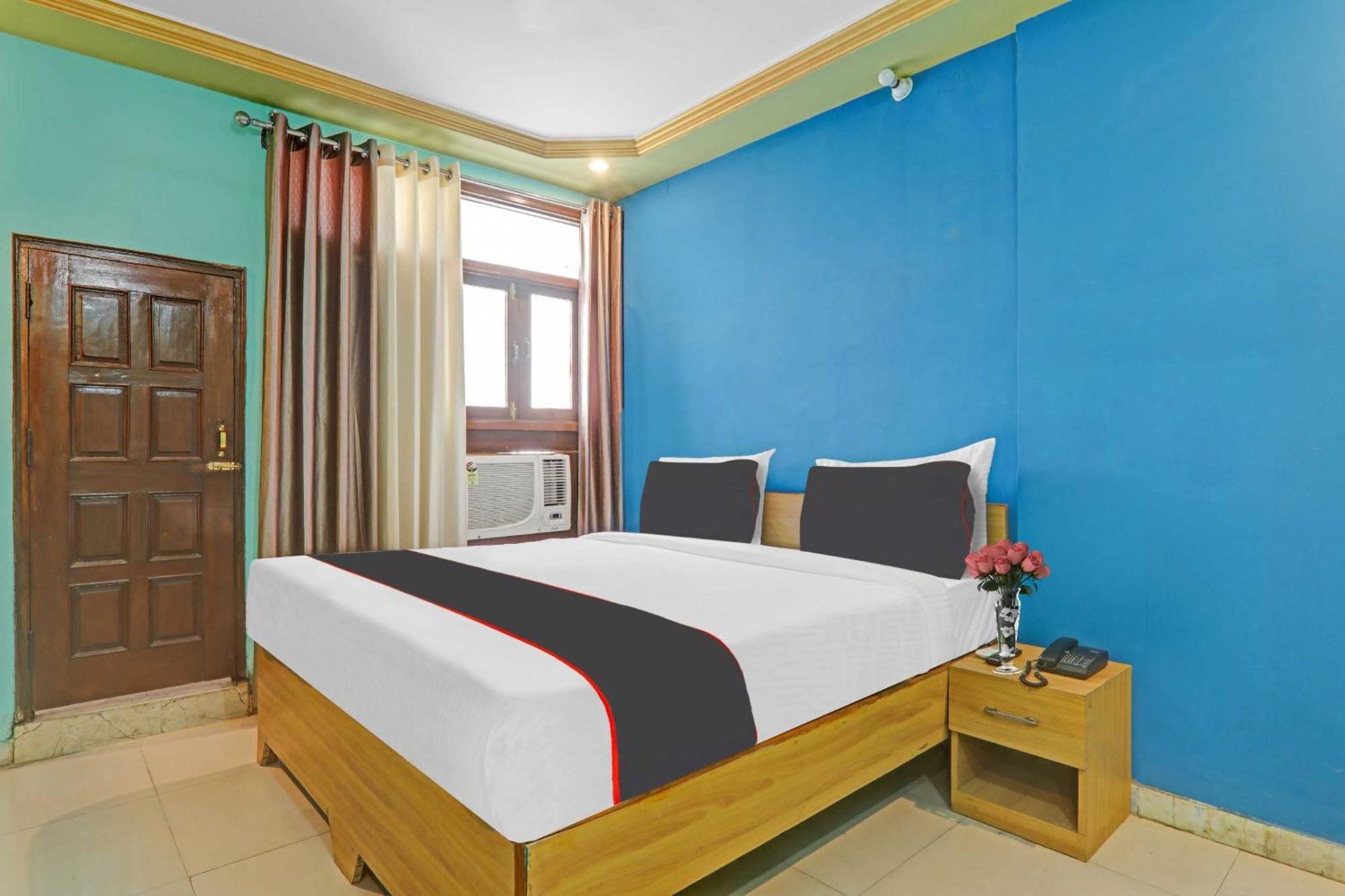 Collection O Premier Near Hazratganj Lucknow Exterior foto
