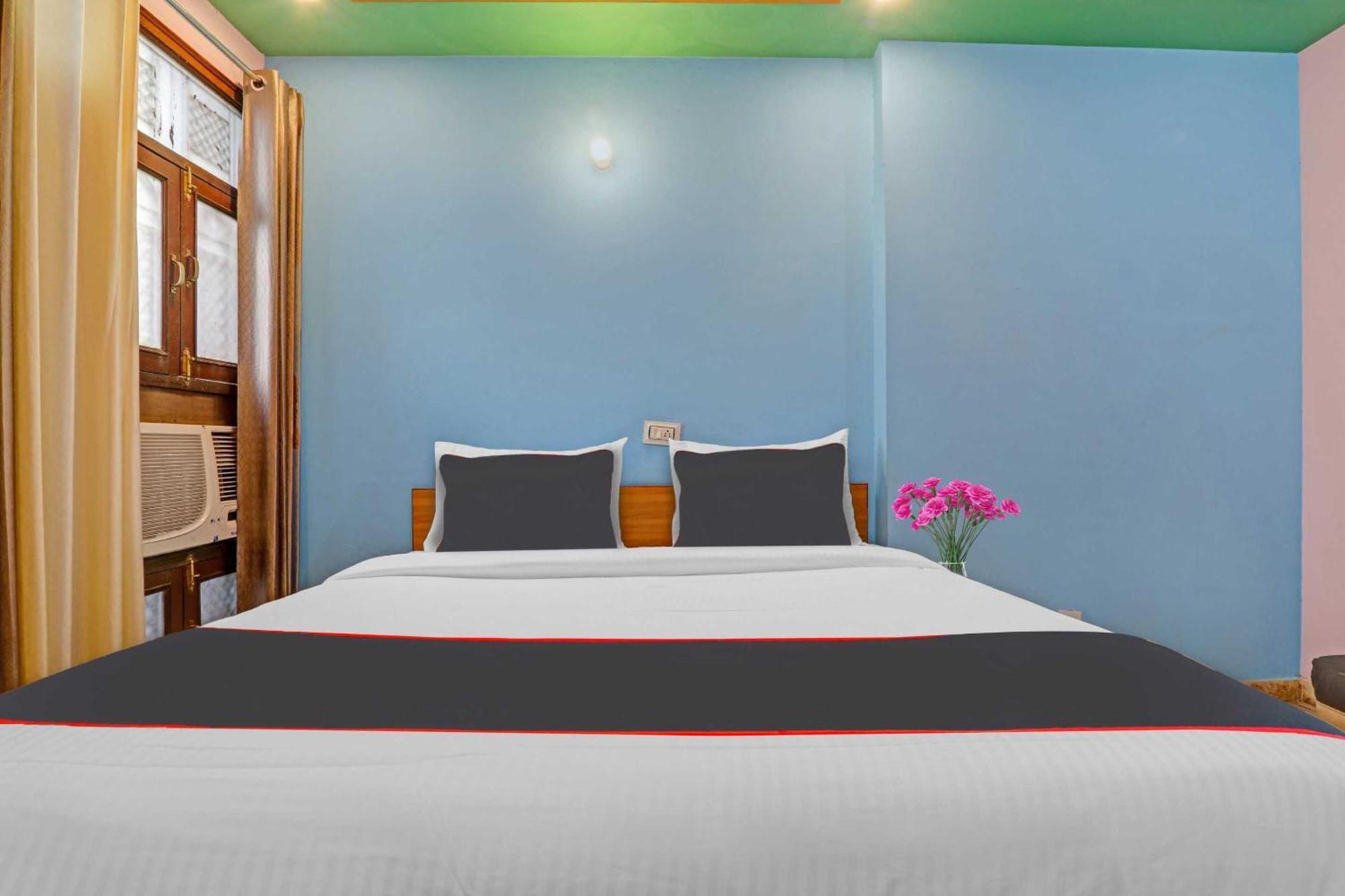 Collection O Premier Near Hazratganj Lucknow Exterior foto