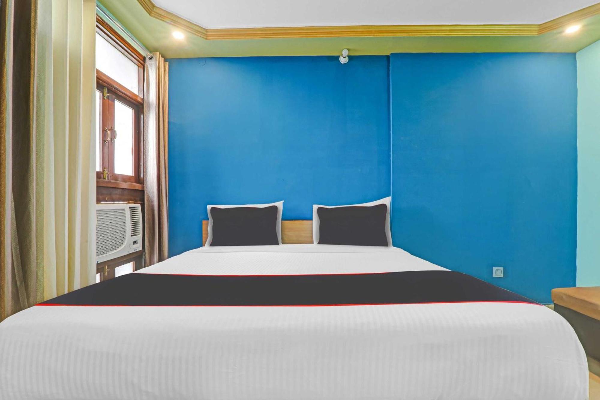 Collection O Premier Near Hazratganj Lucknow Exterior foto