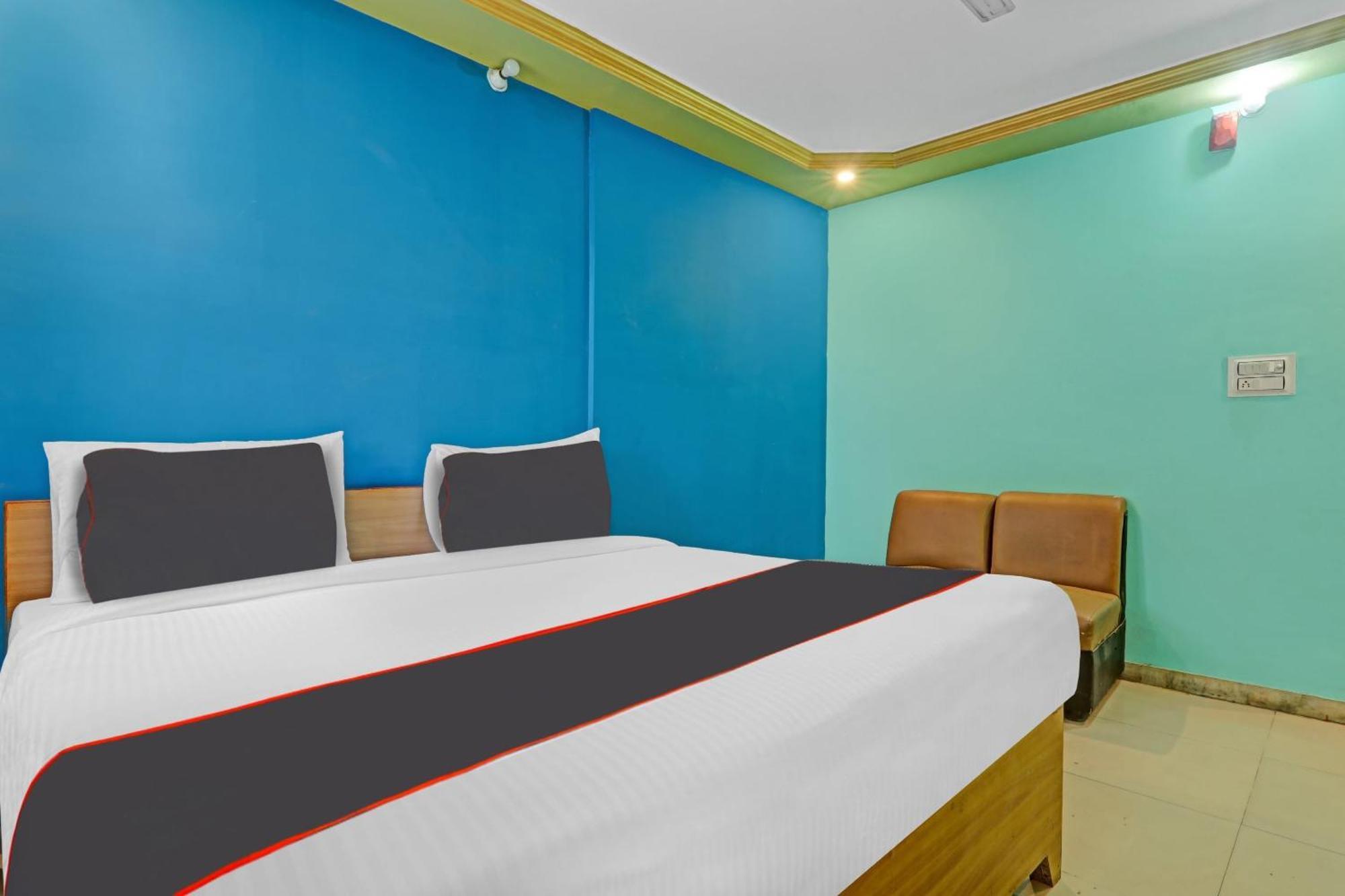 Collection O Premier Near Hazratganj Lucknow Exterior foto